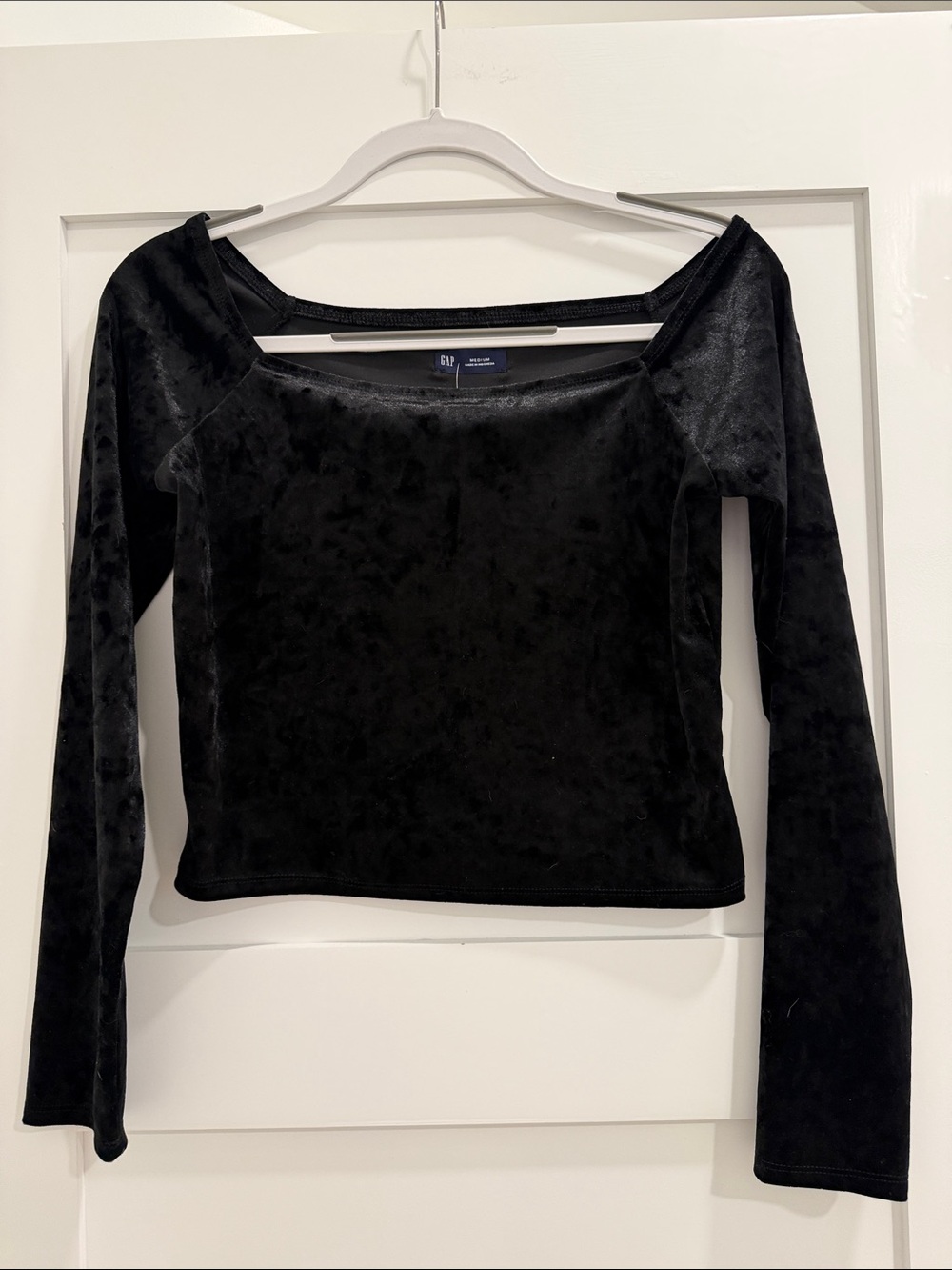 Gap Black Crushed Velvet Square Neck Long Sleeve Top – Tagged M, Fits S